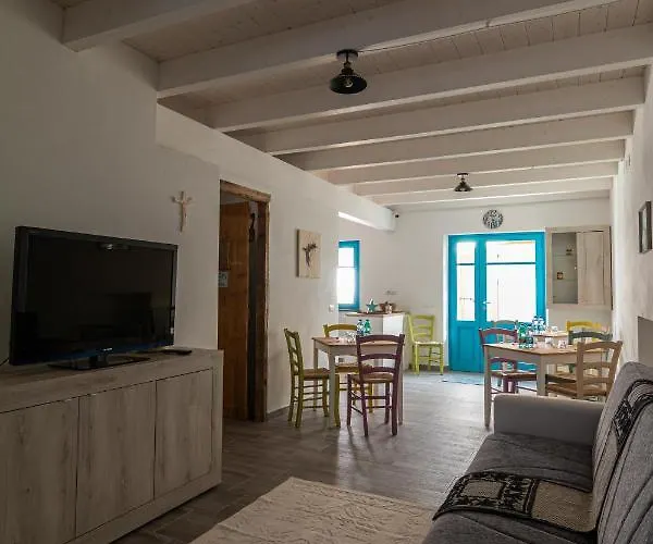 Bed & Breakfast La Vecchia Dimora 3*